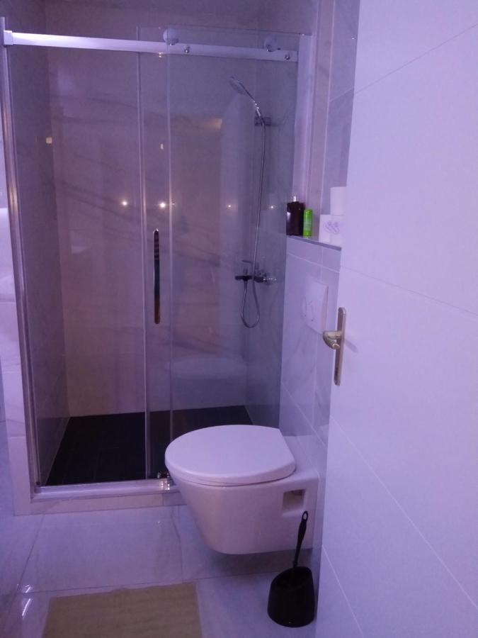 Apartman Lovric Ðakovo Exteriör bild